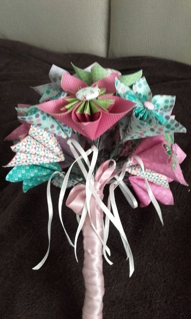 Bouquet de fleurs origami,  en bouton... - 1