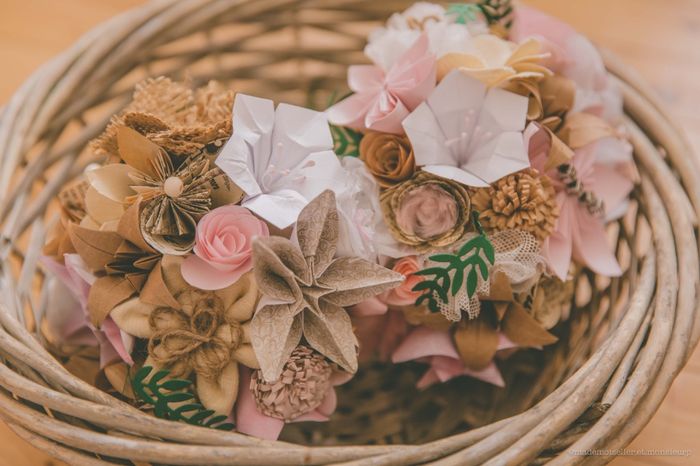 Bouquets de fleurs en papier & tissu 2