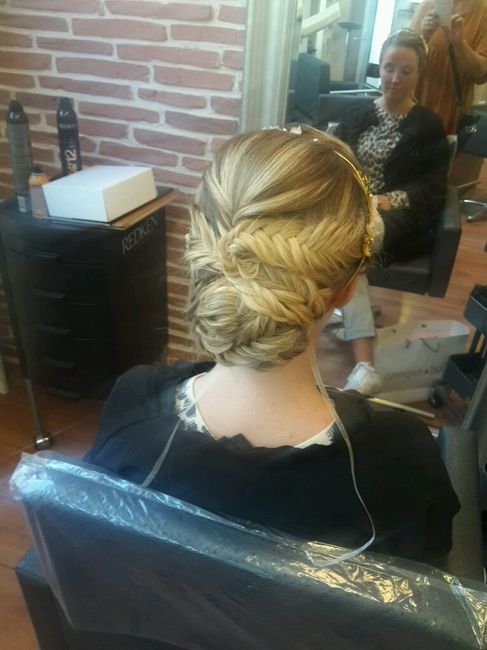 Essai coiffure laquelle préférez vous? - 3