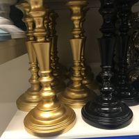 Chandeliers or chez Action - 1