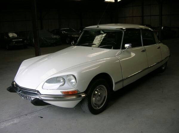 Voiture ancienne - 1