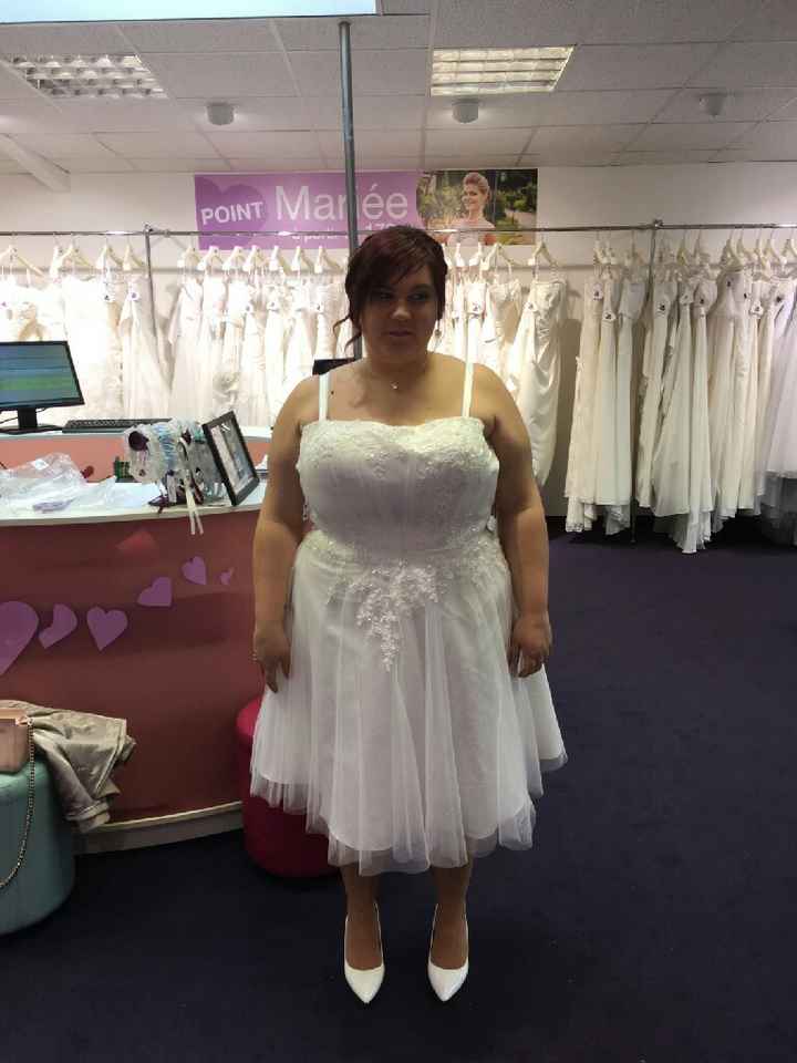 Essai coiffure maquillage retouche robe - 1