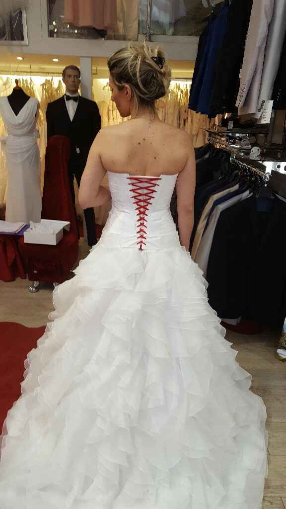 Essai manucure..laquelle ??? besoin de plusieurs avis sur svp. .. - 1