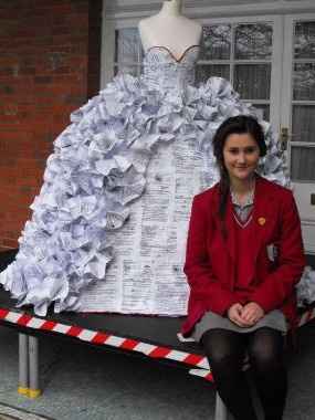 Robe en feuilles ... de divorce