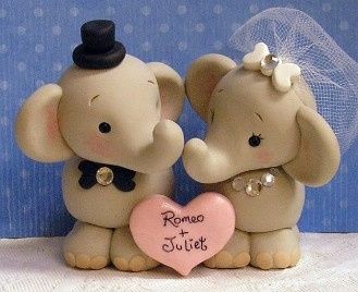 Cake topper