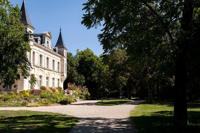 Notre salle des mariages a la mairie 1