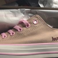 Converse cystomisée reçu 