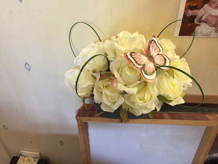 Centre de table fleuri fini - 8