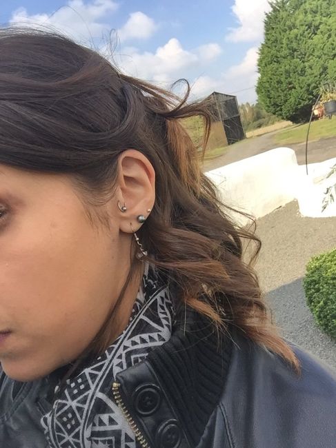 Chignon classique ou cheveux lâchés ? - 2