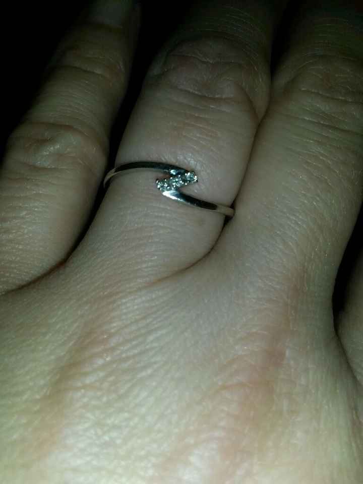 Montrez-nous vos bagues de fiançailles :p - 1