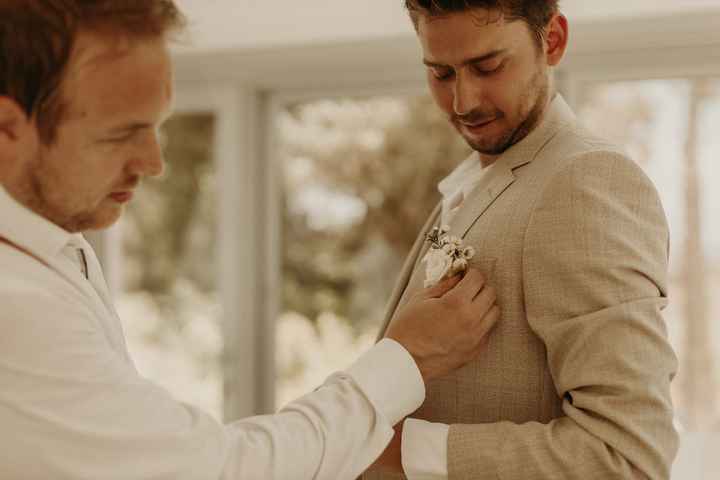 Photographe pendant les préparatifs ? 📸 - 1