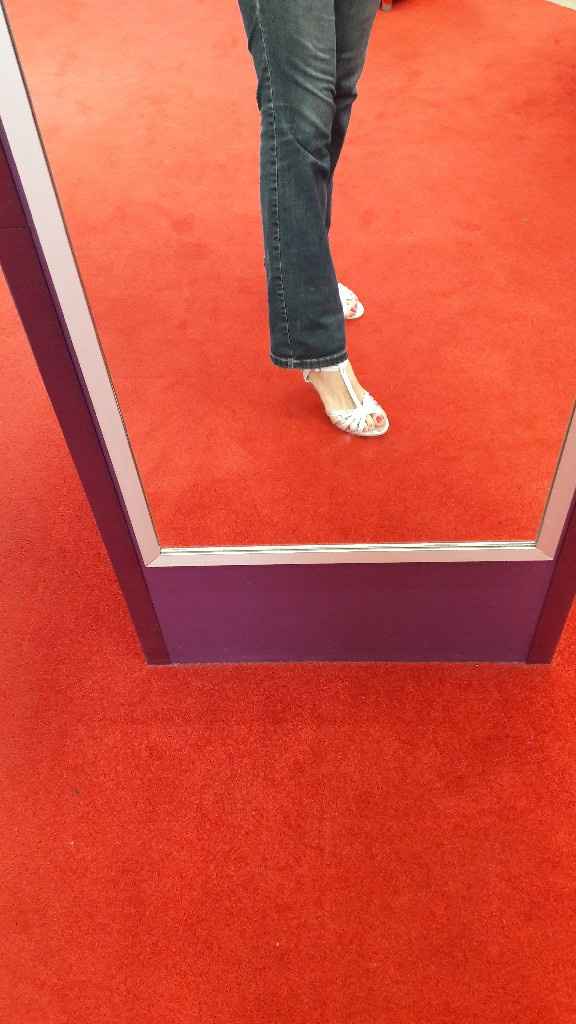 Les chaussures 🤔🤔 - 2