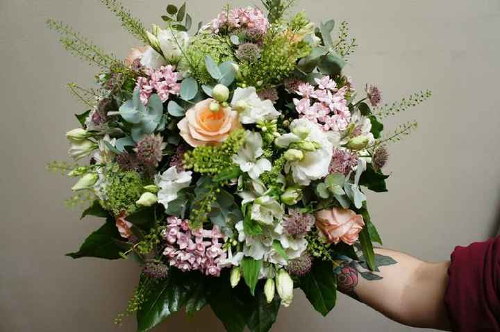 Premier devis fleuriste et validation des fleurs! - 1