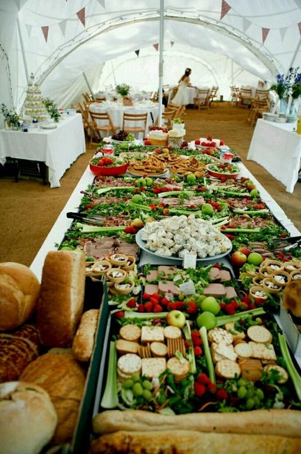 wedding-reception-food-if-you-are-on-a-budget-or-not-find-someone