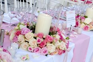 déco table rose et blanc