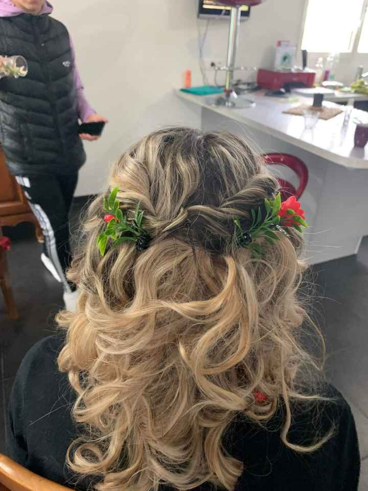 Essai de coiffure 🌺 - 2