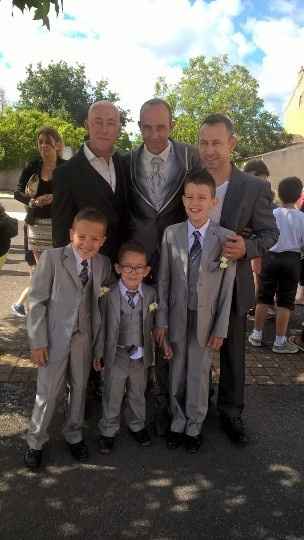 mon mari et ses frère et nos 3 garçons