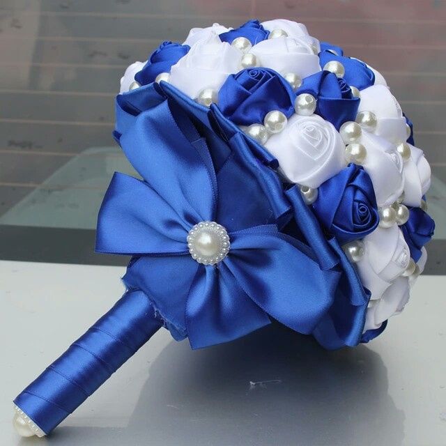 👑 Le trône du meilleur BOUQUET est pour... - 1