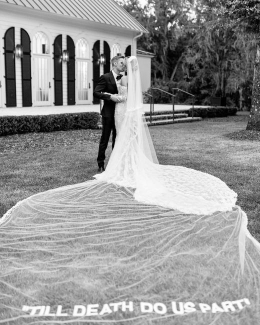 Justin & Hailey Bieber : La mariée était en Off-White 🤍 1