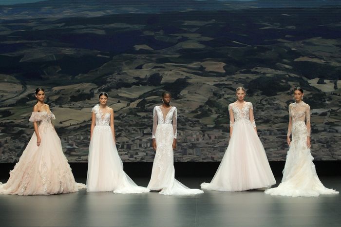 Découvre le défilé de la marque Nicole Milano à la Valmont Barcelona Bridal Fashion Week ! 1