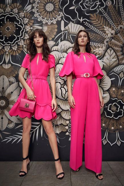 Découvre les plus belles tenues colorées pour ton look d'invitée 2022 ✨ 3