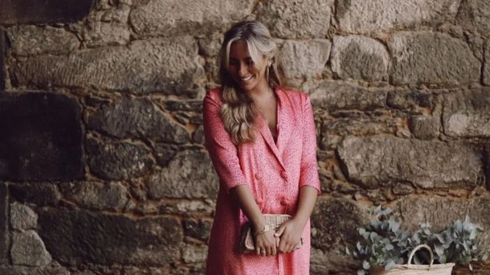 Découvre les plus belles tenues colorées pour ton look d'invitée 2022 ✨ 1