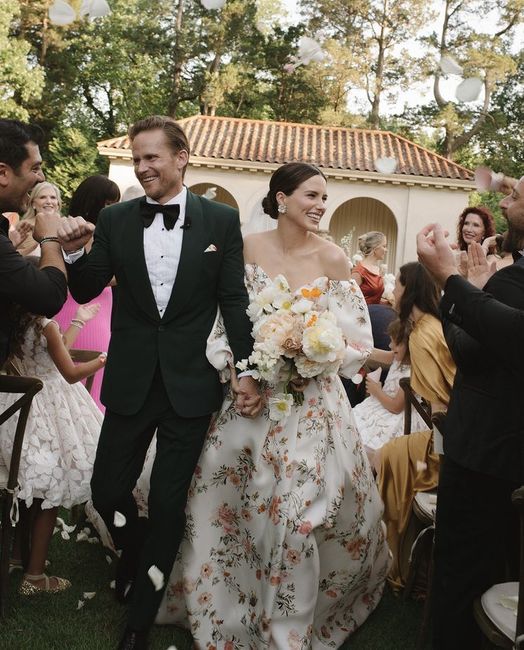 Sophia Bush l'actrice des "Frères Scott" dévoile des photos de son mariage ❤️ 5