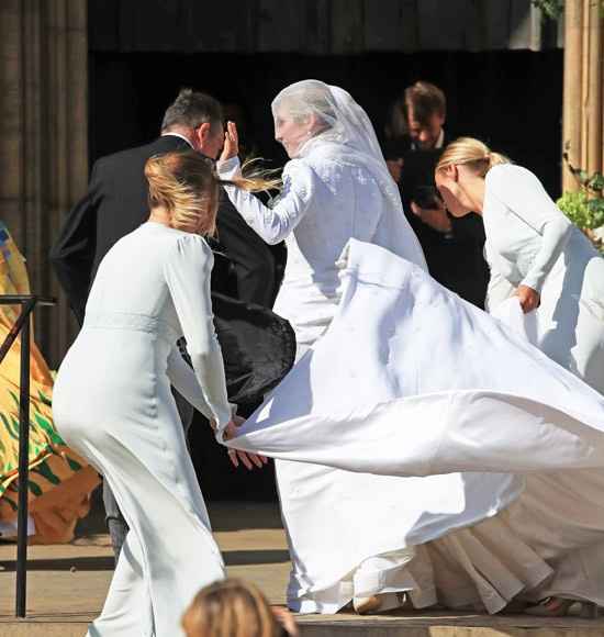 L'Angleterre témoin d'un nouveau mariage 😍 - 3