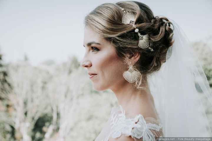 Détail coiffure 