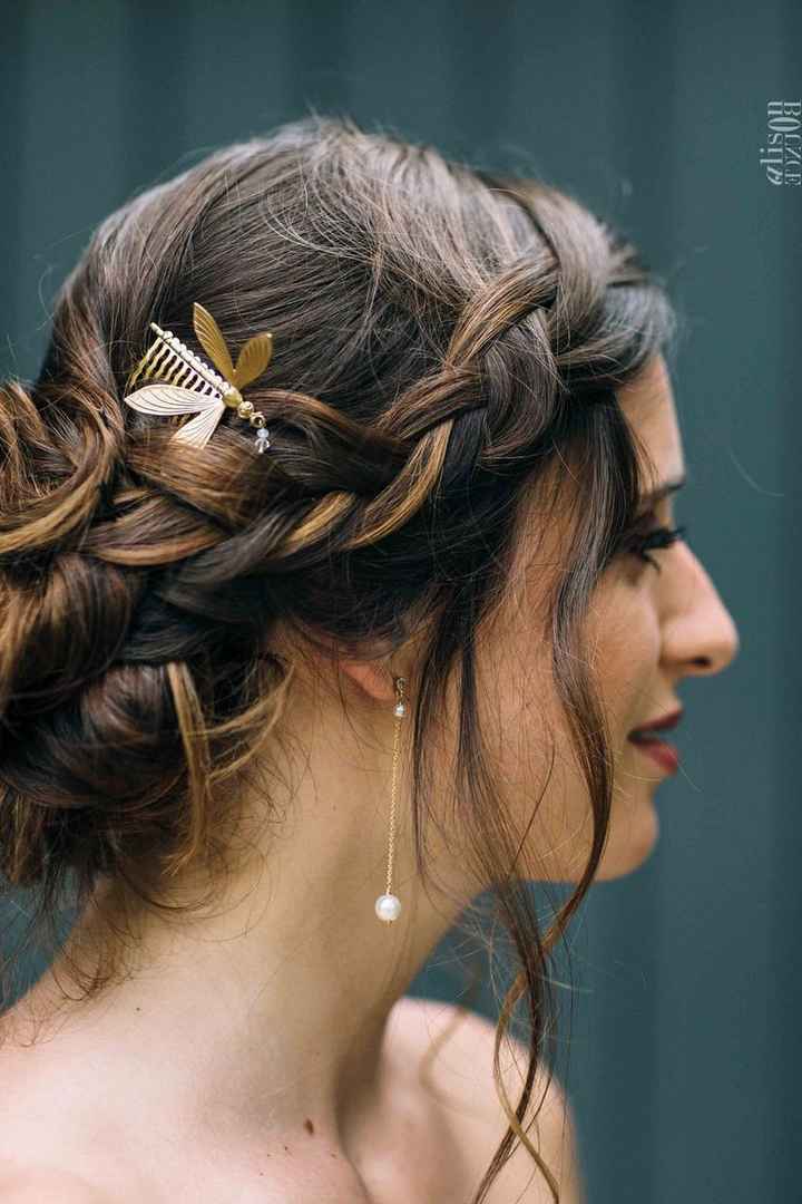 Combien ⭐ pour ce look : Les boucles d'oreilles ! - 1