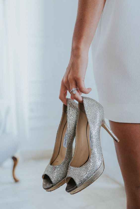 Strass et paillettes sur vos chaussures : Tu approuves ? ✨ - 1