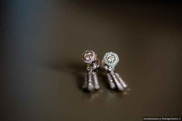 Boucles d'oreilles en argent ou autre couleur ? - 1