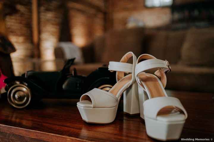 ✨Tes chaussures ne sont disponibles 15 jours avant le mariage... - 1