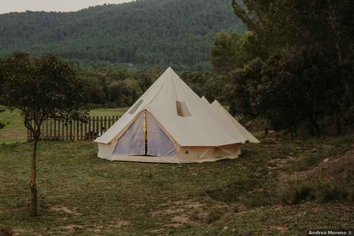 Tu pourrais passer la nuit de noce dans une tente ?! 🌙 - 2