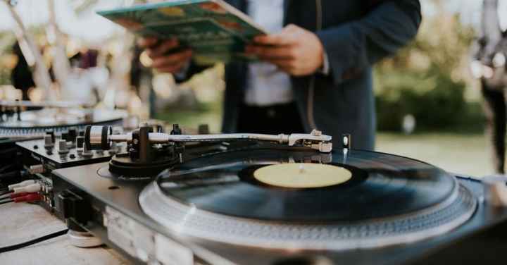 Bar à vinyles pour les amants de la musique ! ❤️🎵 - 1