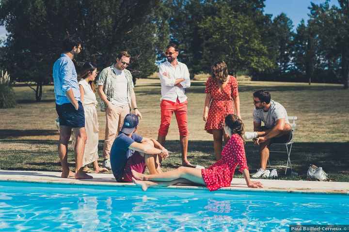 Un lendemain de mariage autour d'une piscine ? - 1