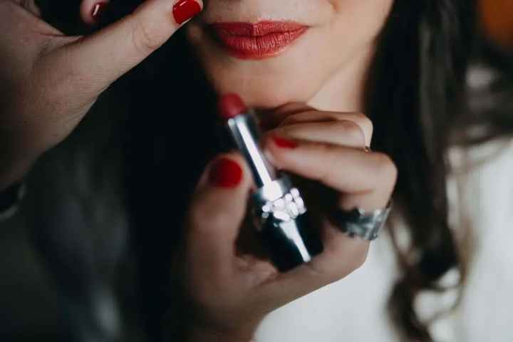 De quelle couleur sera ton rouge à lèvres ? 💄 - 1