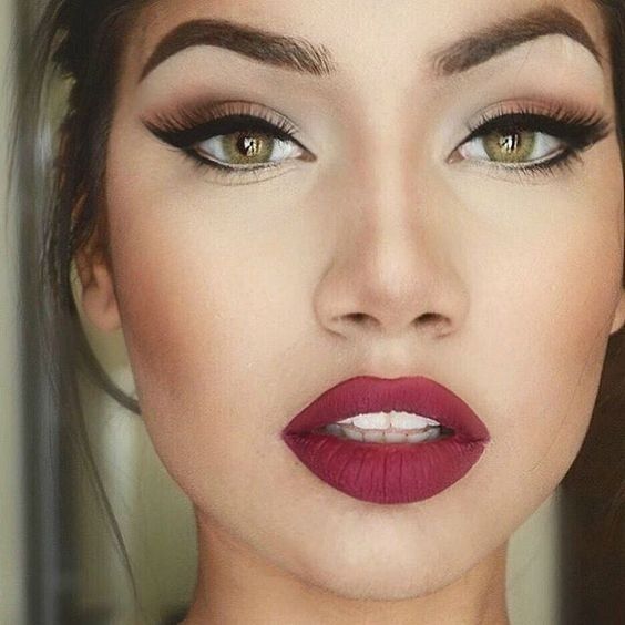 Maquillage (mais que les yeux)