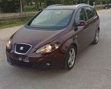 Voiture classique : noire ou de couleur ? - 1