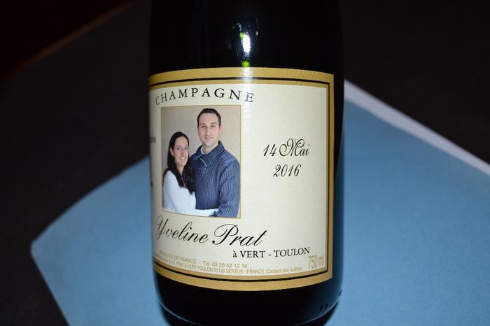 Gros plan étiquette bis