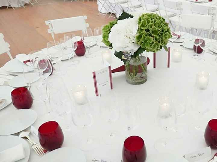 Thème du mariage en rouge et blanc - 4