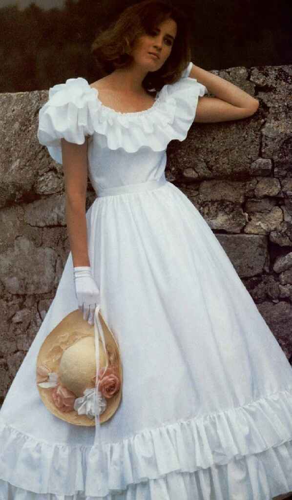 Petit délire : quel était le type de robe de mariée, l'année de ma naissance ? ( Oui, je sais, je ne