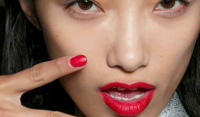 Inspiration maquillage bouche rouge - 2
