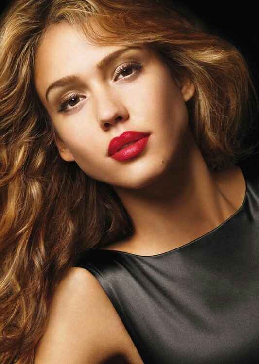Inspiration maquillage bouche rouge - 5