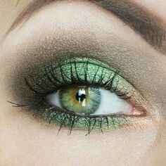 Essai maquillage  oeil vert ou rose ? - 2