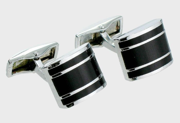 Oscars de mariages.net : la paire de boutons de manchettes gagnante - 21