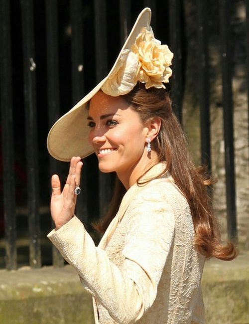 "kate" à chapeau - 13