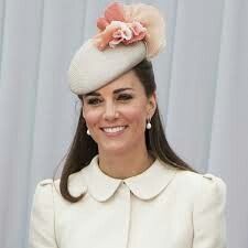 "kate" à chapeau - 19