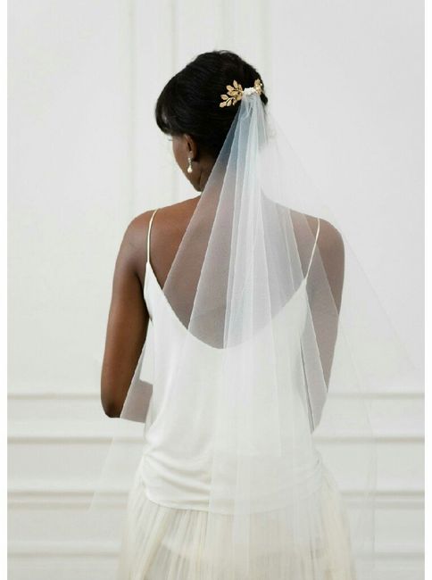 Coiffure : peigne + voile. - 5