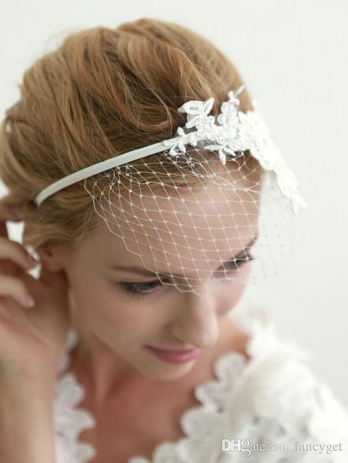 Coiffure : peigne + voile. - 9